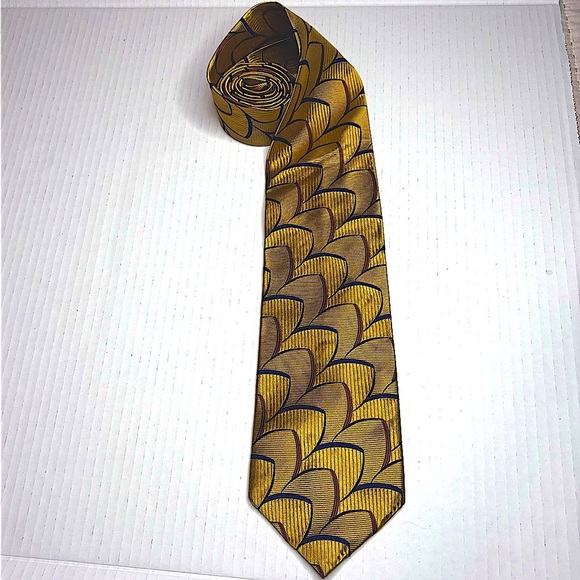 COPY - Men's Giannelli Silk Tie - Picture 2 of 5